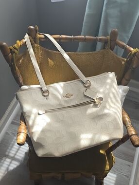Coach Ivory Signature Tote with Gold Hardware